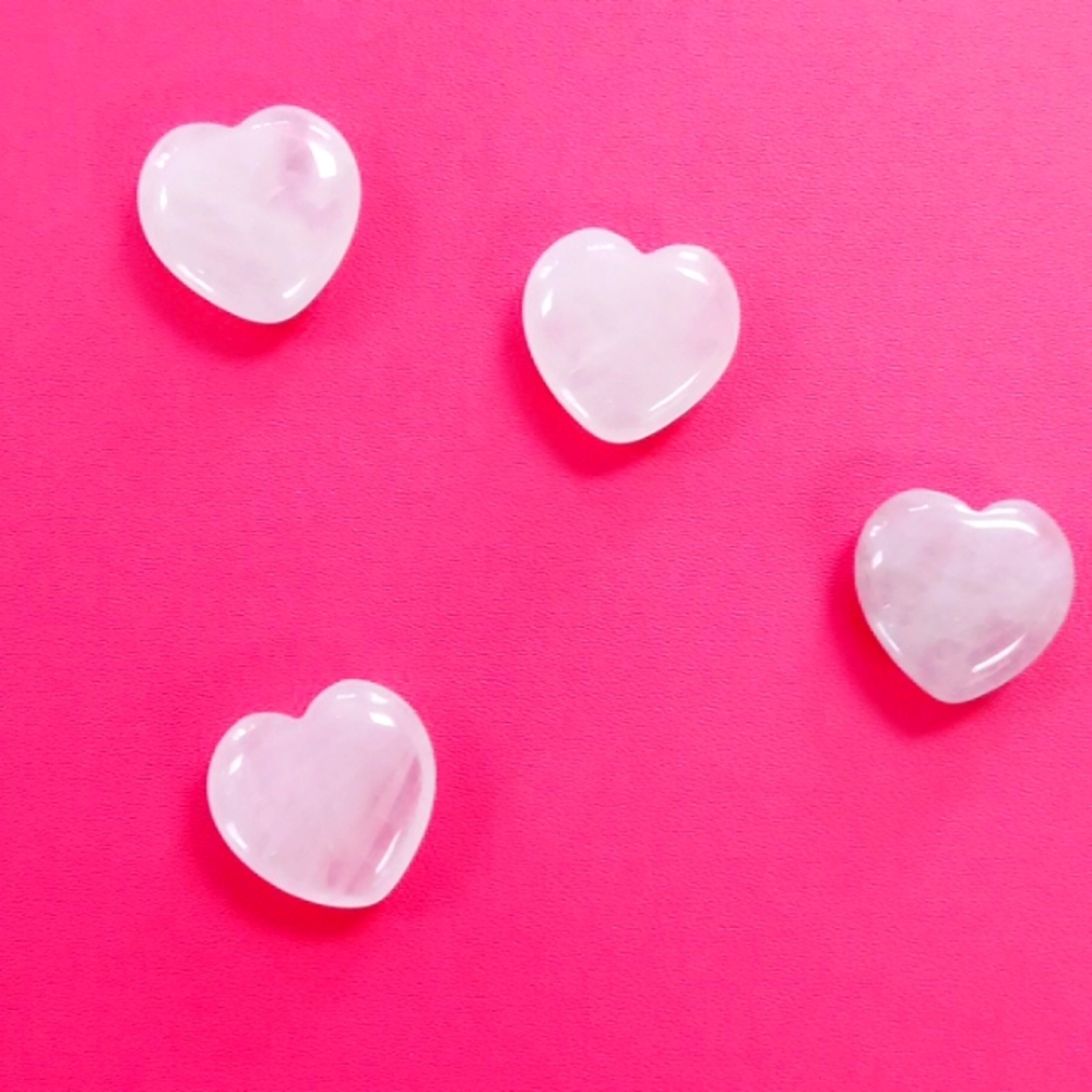Rose Quartz hearts 💕💕💕